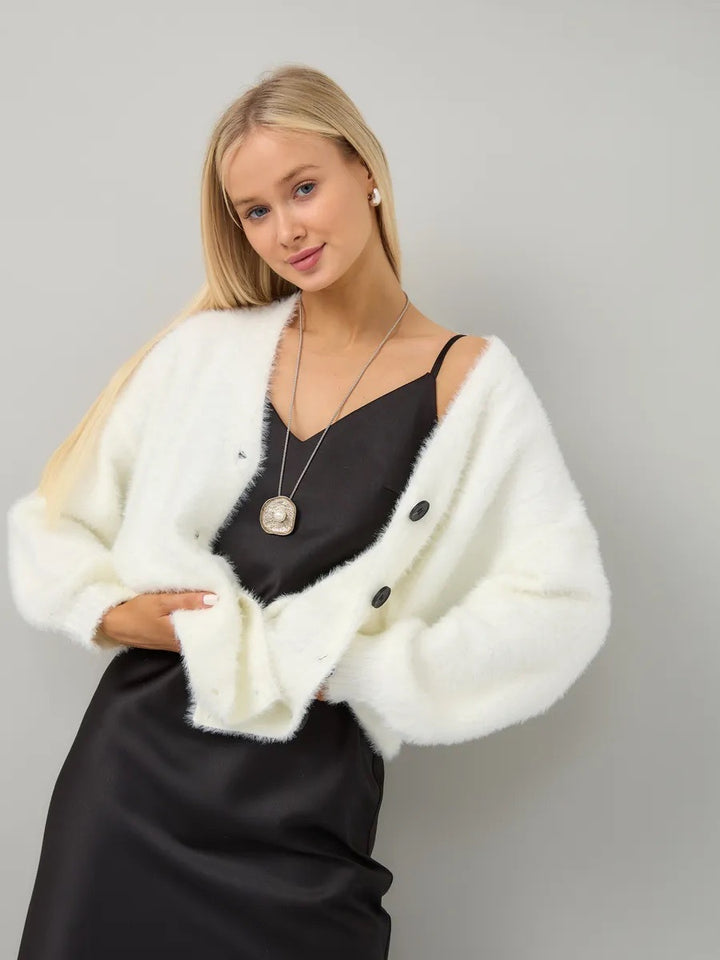 Damen Flauschiger Cardigan mit tiefem V-Ausschnitt und Knopfdetails Drune