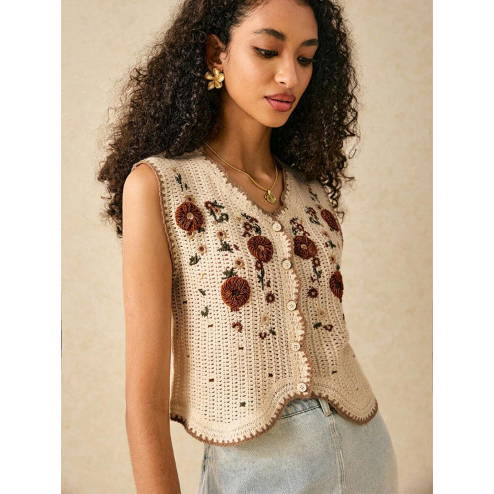 Damen Strickjacke mit floralen Stickereien und Knopfdetails Drune