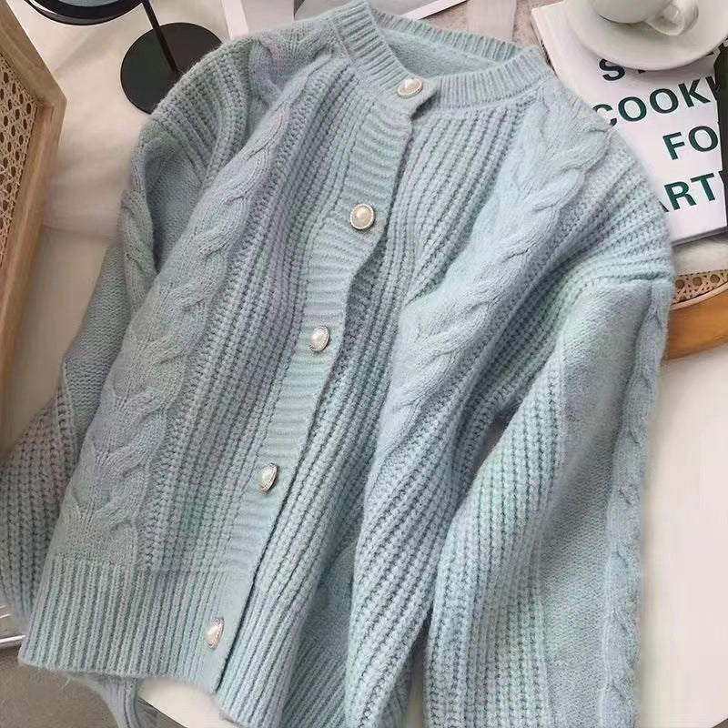 Damen Kuscheliger Strickcardigan mit Perlenknopfdetails und Zopfstruktur Drune