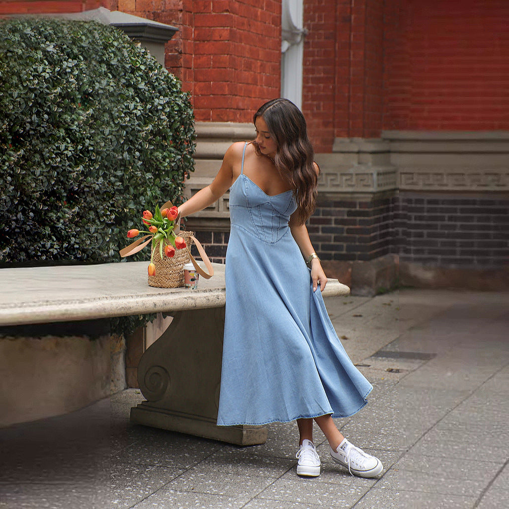 Damen Maxikleid im Denim-Stil mit tailliertem Schnitt und Spaghetti-Trägern Drune