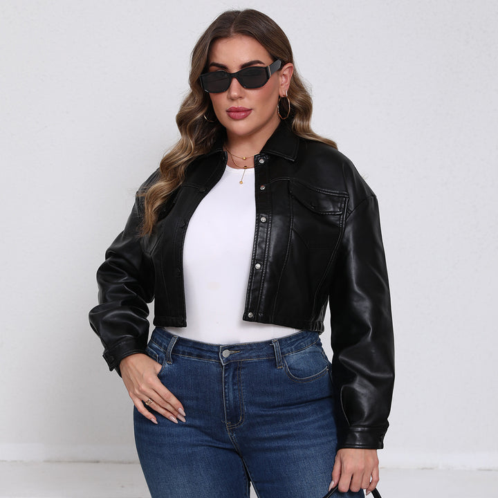 Damen nan kurze Oversized-Kunstlederjacke im Trucker-Stil mit Pattentaschen und verdeckter Druckknopfleiste Drune