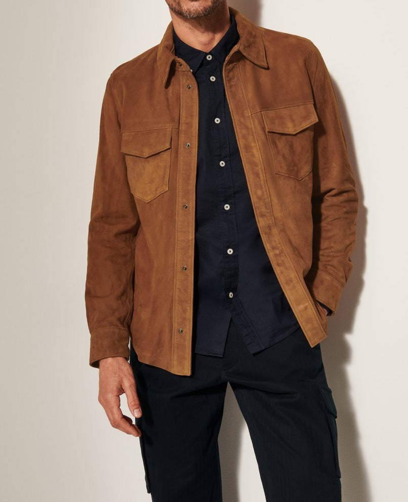 Herren Suede Jacke mit zwei aufgesetzten Taschen und modernem Schnitt Drune