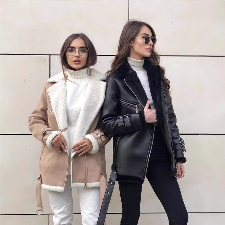Damen trendige Kunstlederjacke mit kuscheligem Innenfutter und seitlichen Reißverschlüssen Drune