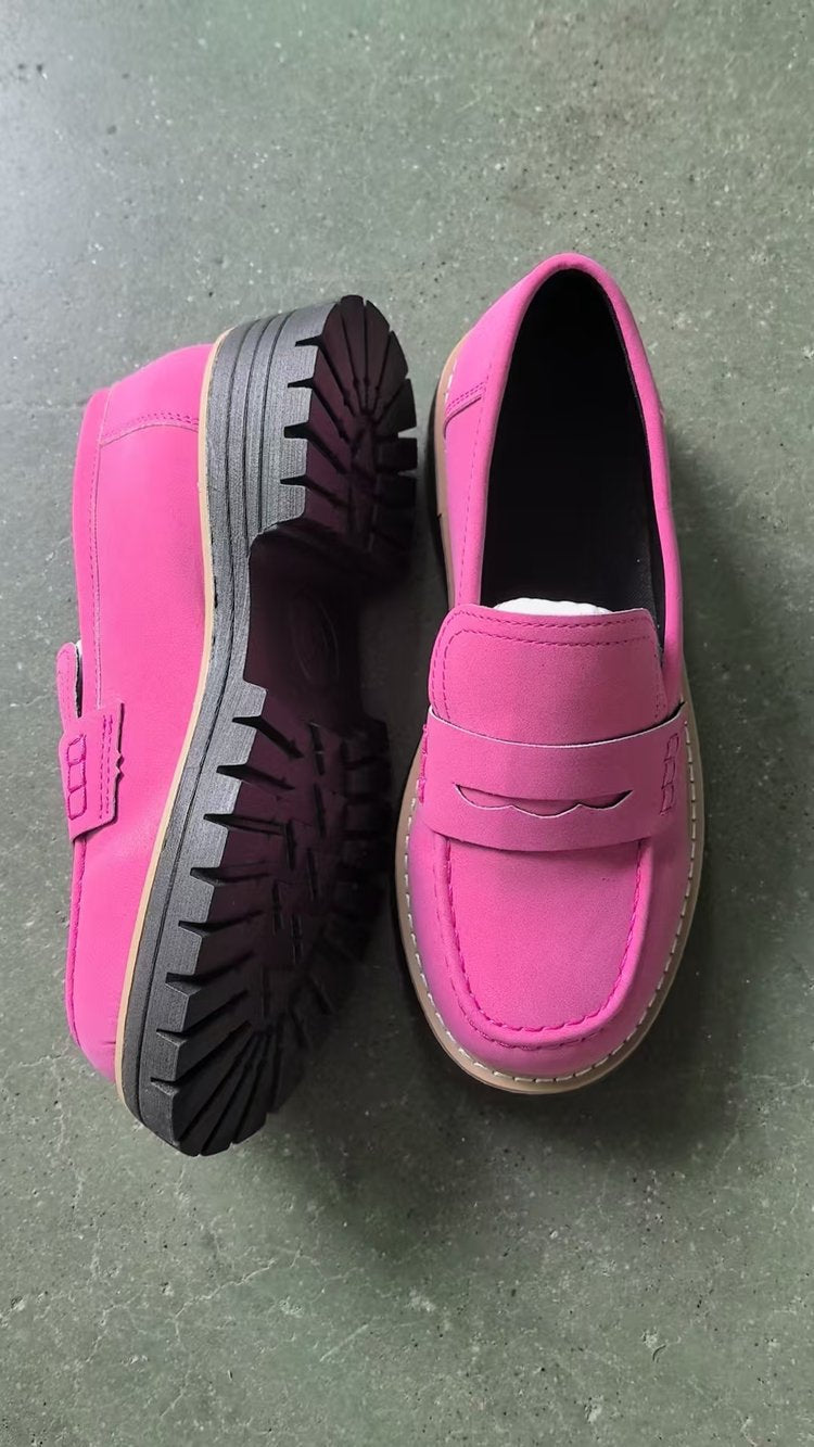 Damen robuste Loafer mit markanter Profilsohle, weichem Veloursoptik-Obermaterial und gepolstertem Komfortfußbett Drune