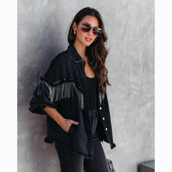Drune | Schwarze Denim-Jacke mit Fransen - Kühn & Trendy - Knopfleiste - Lässiger Street Style