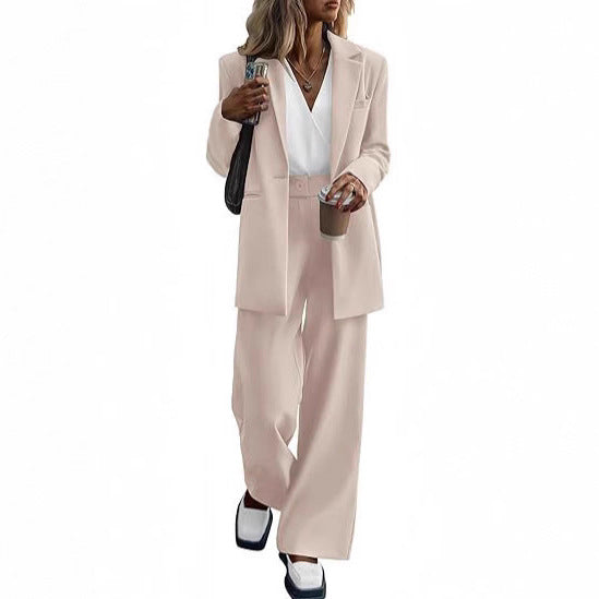 Damen Elegantes Anzugset mit taillierter Silhouette und modernen Akzenten Drune