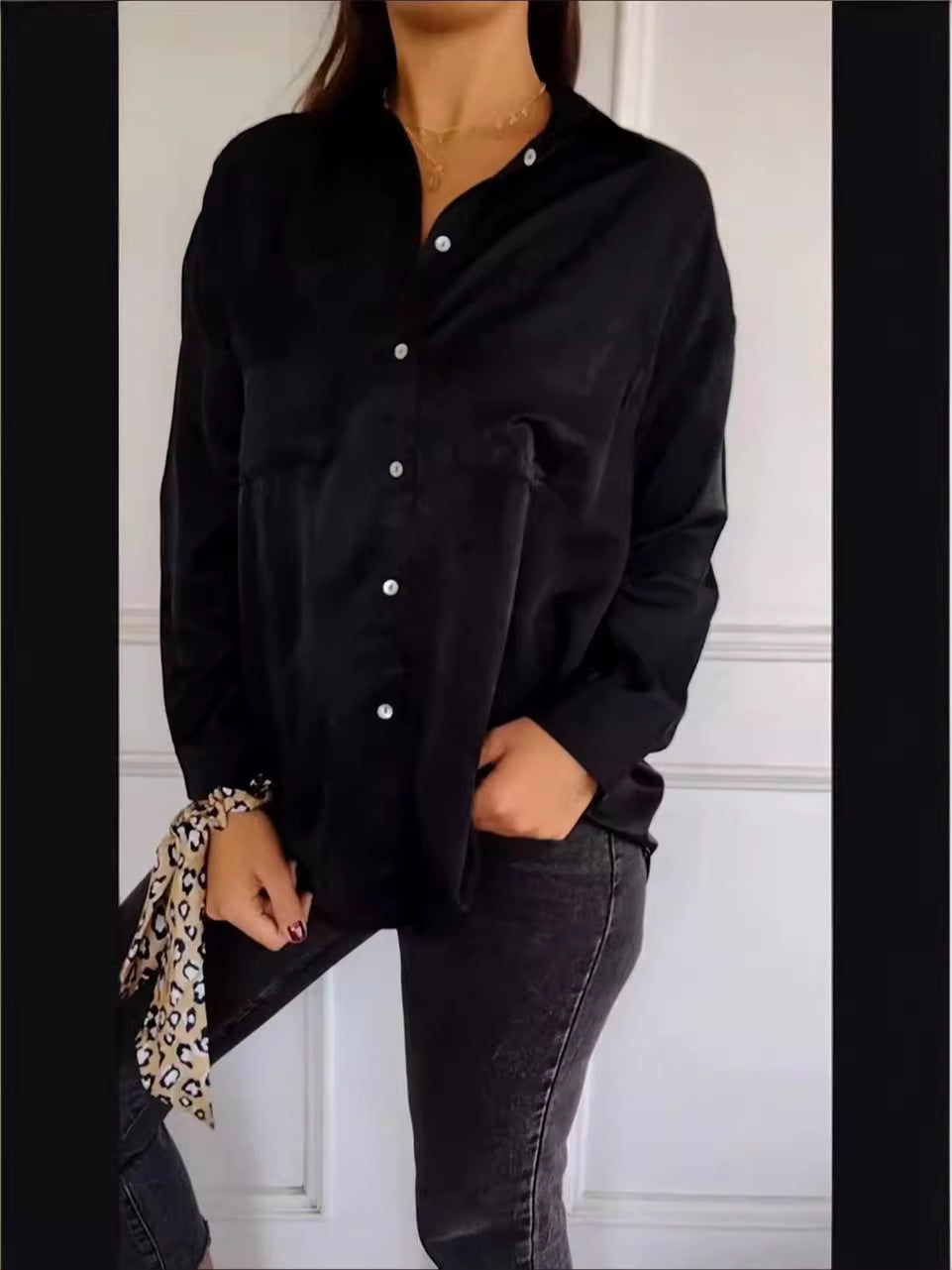 Damen Elegante Bluse mit Knopfleiste und feinen Details Drune