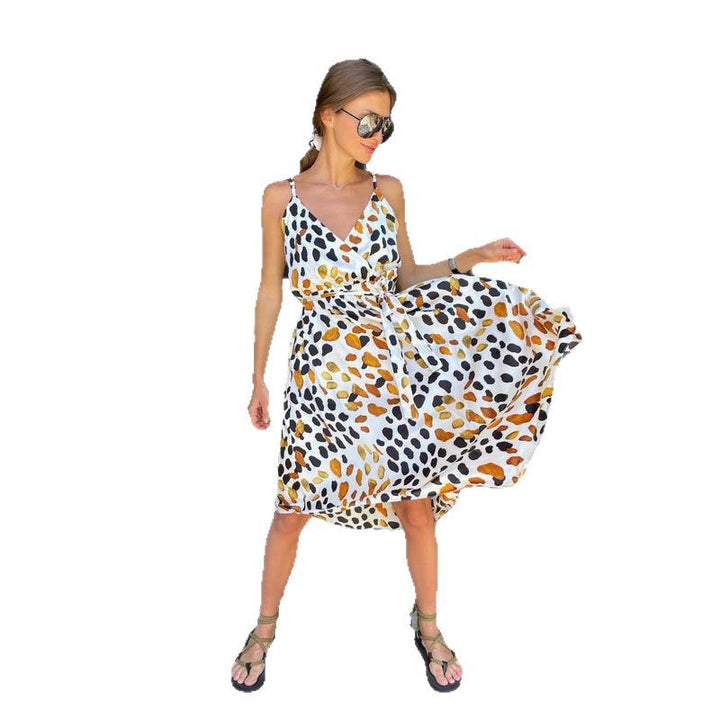 Damen Maxikleid mit elegantem Wickeldesign und modischen Rüschendetails Drune