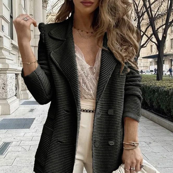 Damen Schnittiger Strickblazer Drune