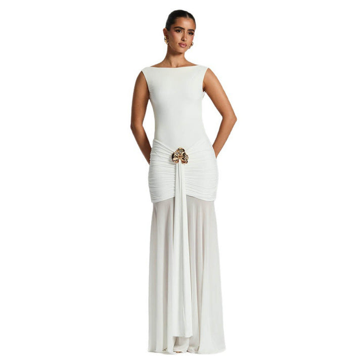 Damen elegantes bodenlanges Abendkleid mit raffinierten Fältchen und dekorativer Brosche Drune