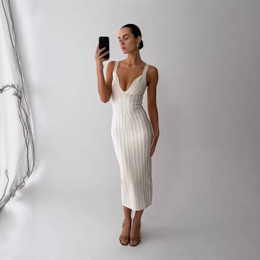 Damen Figurbetontes Maxikleid mit tiefem V-Ausschnitt Drune