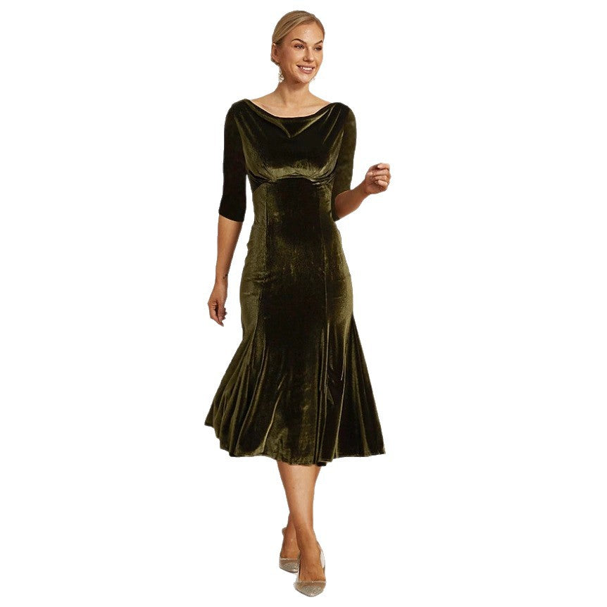 Damen Maxikleid aus samtigem Material mit elegantem Carmen-Ausschnitt Drune