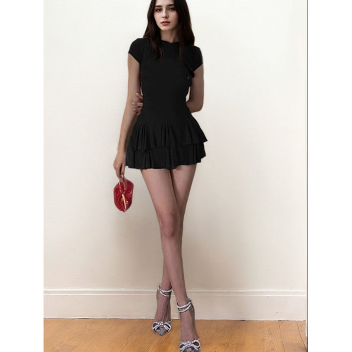 Damen Freizeitkleid mit fließendem Rock und raffinierten Rüschen Drune