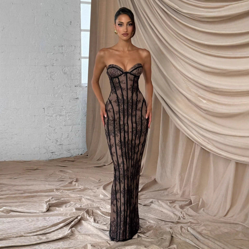 Damen Elegantes Spitzenabendkleid mit taillierter Silhouette und satinierter Unterlage Drune