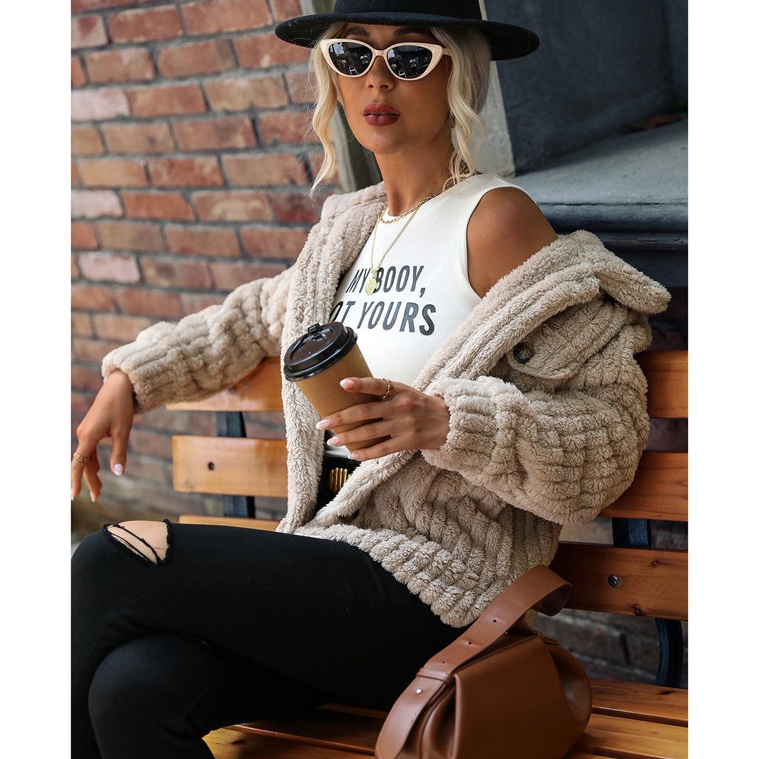 Damen Plüschjacke mit strukturiertem Fleece und modernen Knopfdetails Drune