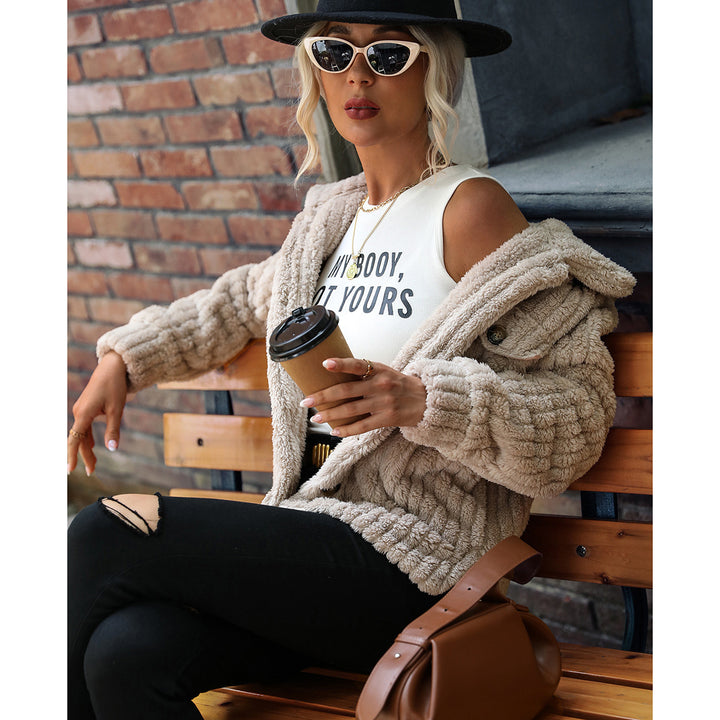 Damen Plüschjacke mit strukturiertem Fleece und modernen Knopfdetails Drune