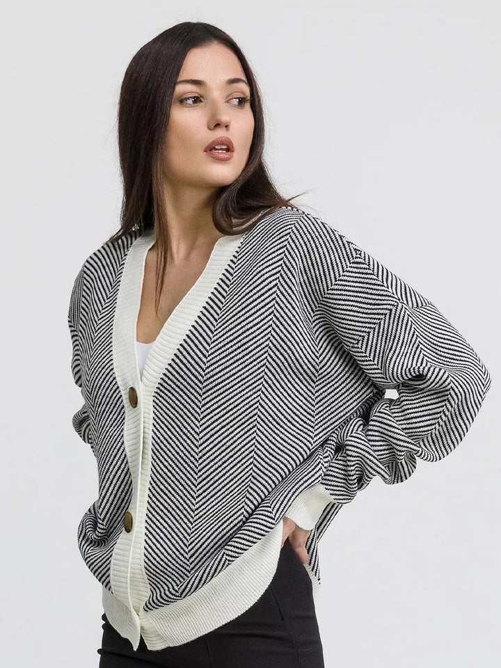 Damen modischer Strickcardigan im Chevron-Muster mit eleganter Knopfleiste Drune