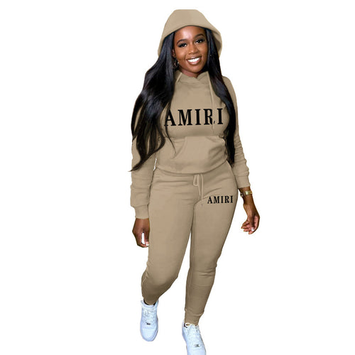 Damen Jogginganzug mit modernem Logo Drune