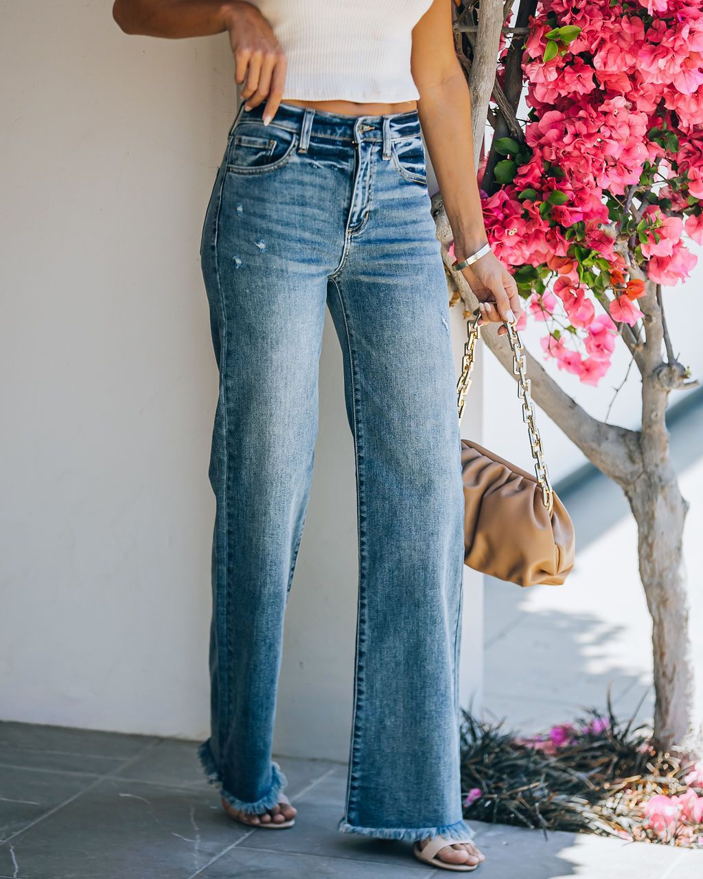 Damen weiter geschnittene Jeans mit fransigem Saum Drune