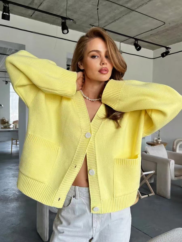Damen Strickjacke mit V-Ausschnitt und praktischen Taschen Drune