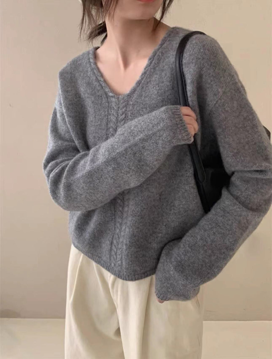 Damen Eleganter V-Ausschnitt Pullover mit feinem Zopfmuster Drune