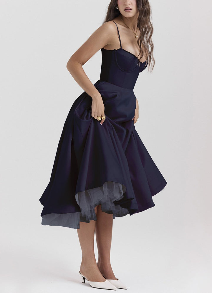 Damen nan Bustierkleid mit geformtem Mieder, weichem Tellerrock, integriertem Tüll-Unterzug und Eingrifftaschen Drune
