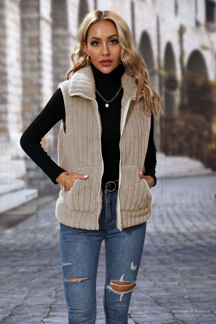 Damen Fleece-Weste mit strukturiertem Material und praktischen Taschen Drune