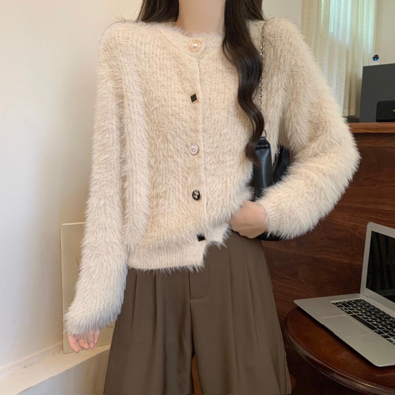 Damen kuschelige Strickjacke mit knöpfbarem Design und elegantem Flair Drune