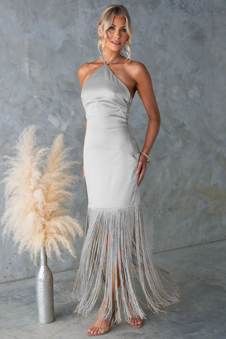 Damen Langärmeliges Fransenmaxikleid mit Rückenausschnitt und eleganter Passform Drune