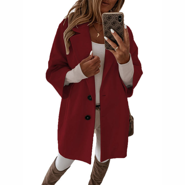 Damen Oversized-Blazerjacke mit eleganter Schnittführung und kontrastierenden Knopfdetails Drune