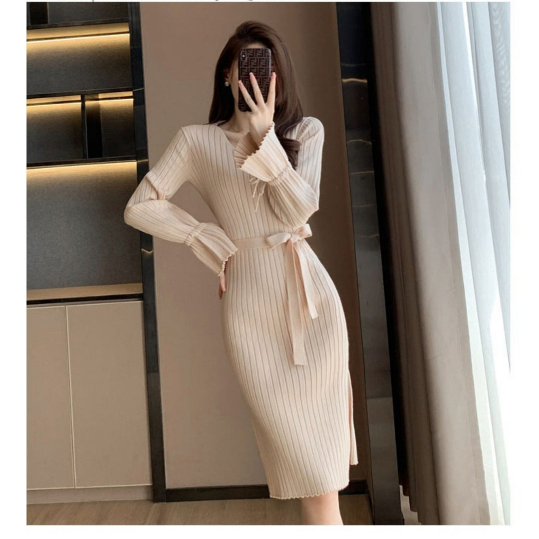 Damen Strickkleid mit schickem Gürtel und Rüschendetails Drune