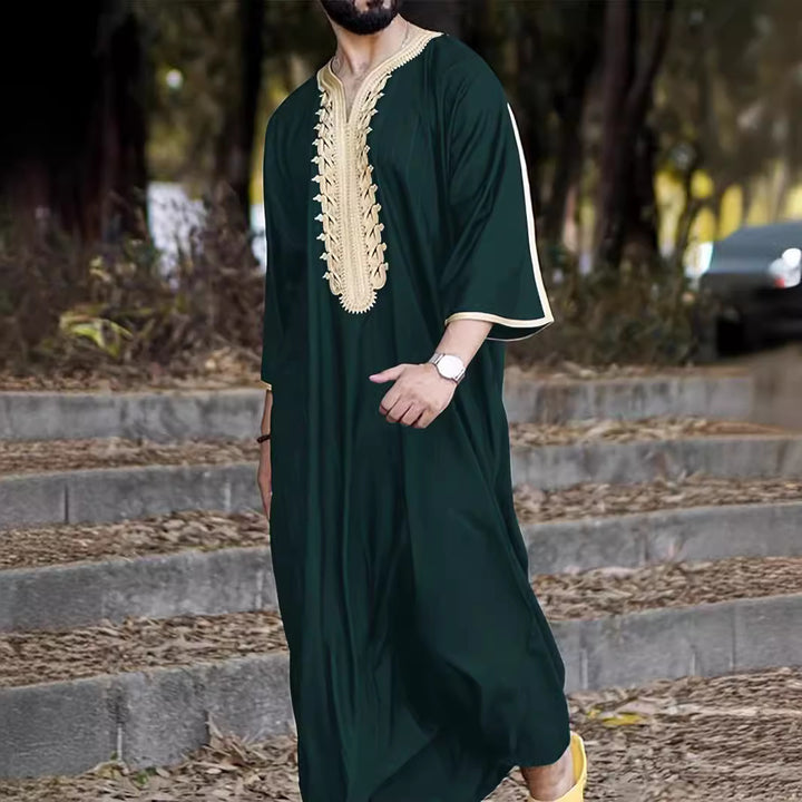 Herren traditioneller Kaftan mit kunstvollen Stickereien Drune