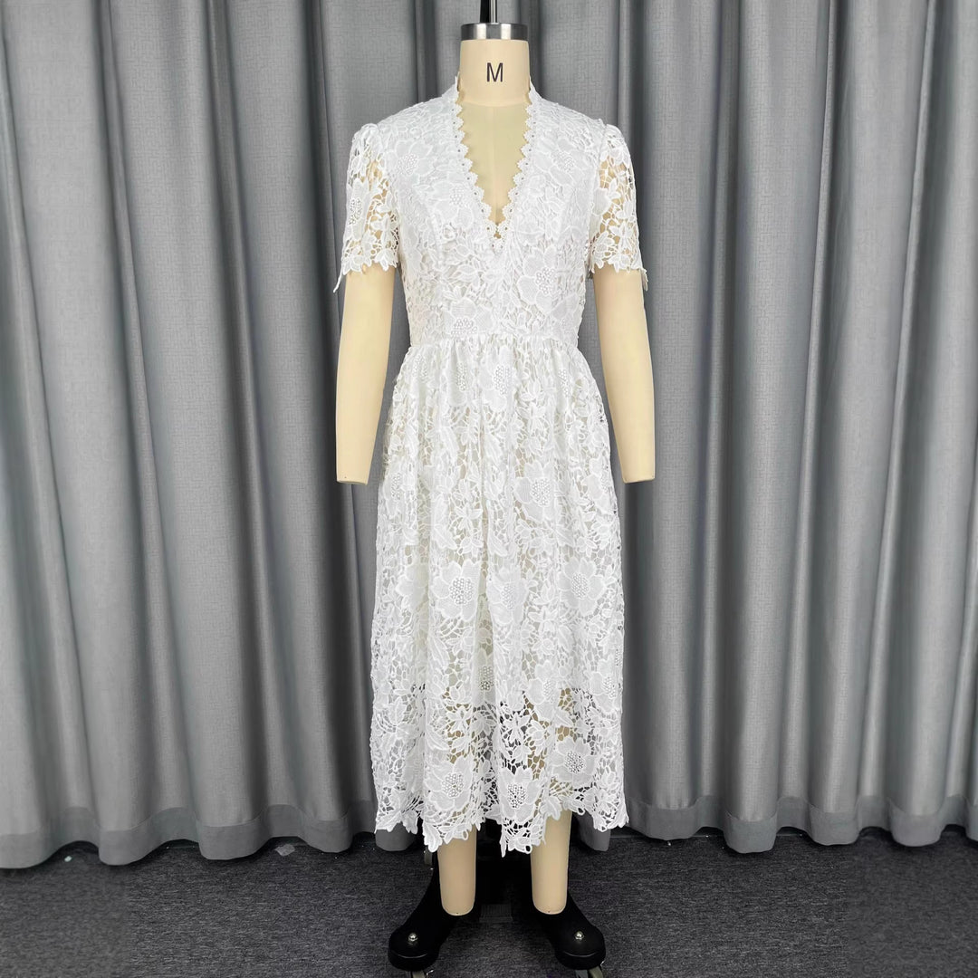 Damen Spitzen-Midi-Kleid mit elegantem V-Ausschnitt und Vintage-Rüschendetails Drune