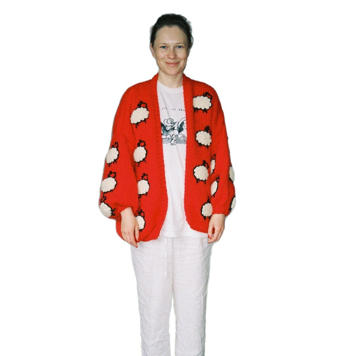 Damen Strickjacke mit einzigartigem Schafdesign und lässigem Schnitt Drune