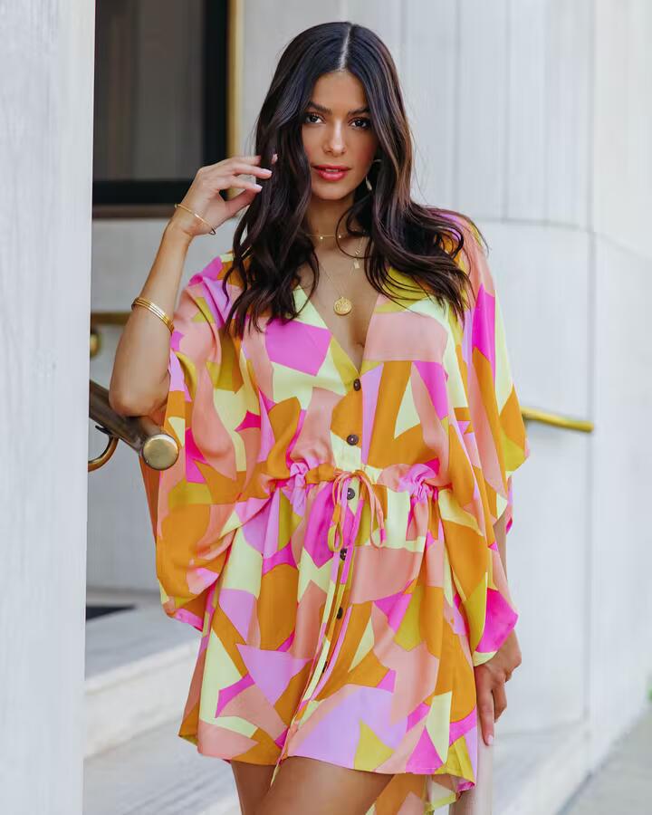 Damen angehendes Strandkleid mit eleganter Taillenbindung und einzigartigem Muster Drune