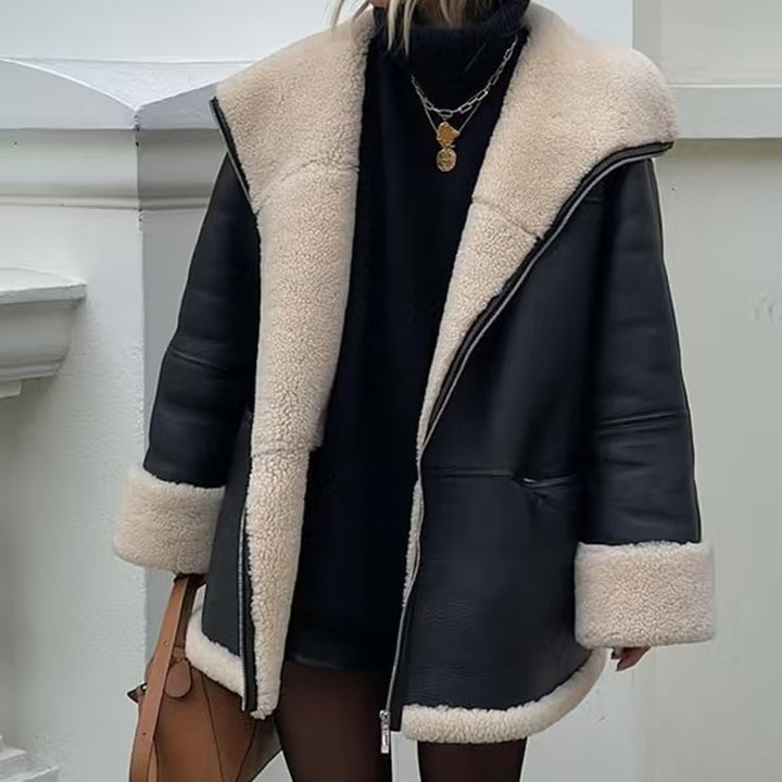 Damen Kunstlederjacke mit weichem Teddyfutter und praktischen Taschen Drune