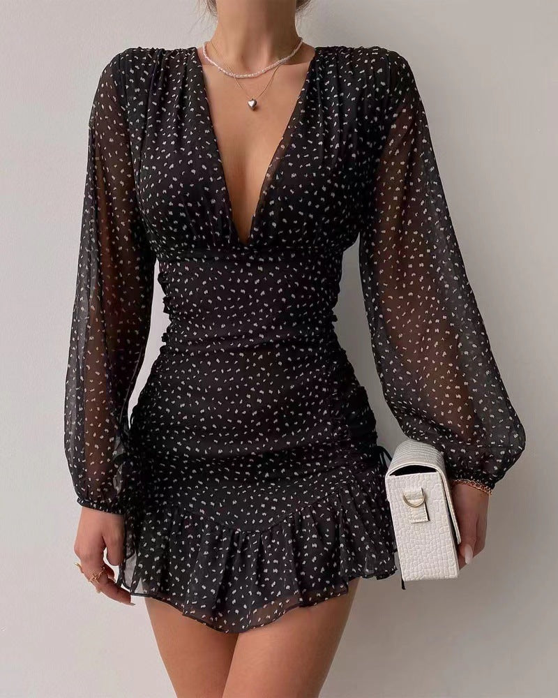 Damen Mini-Rüschendress mit V-Ausschnitt und eleganten Puffärmeln Drune
