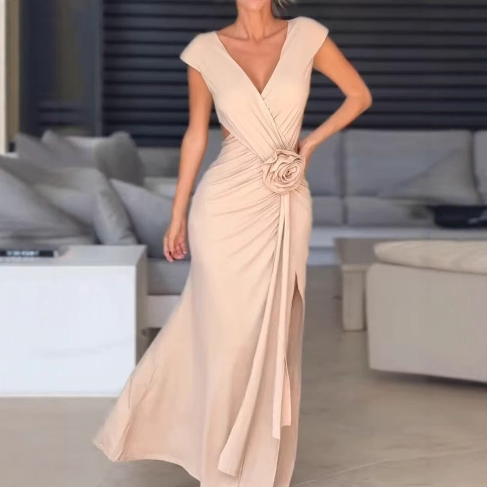Damen Maxikleid mit femininem Wickeldesign und dekorativem Blumendetail Drune