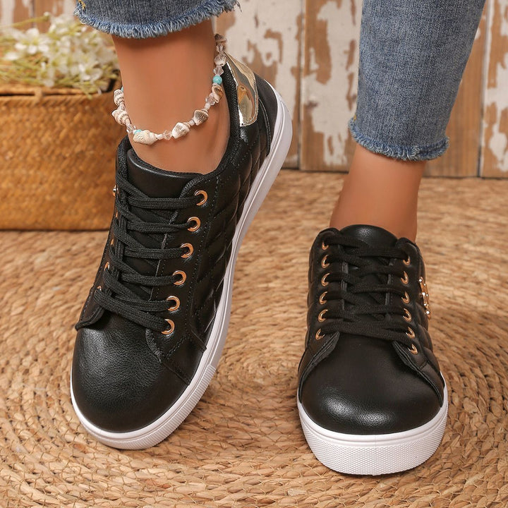 Damen modische Sneakers mit quiltetem Muster und eleganten Details Drune
