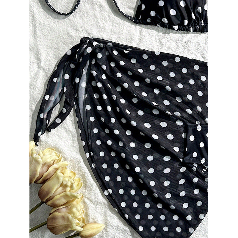 Damen Triangel-Bikini mit elegantem Wickelrock Drune