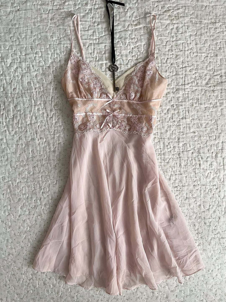 Damen Elegantes Nachthemd mit Spitzenverzierungen Drune