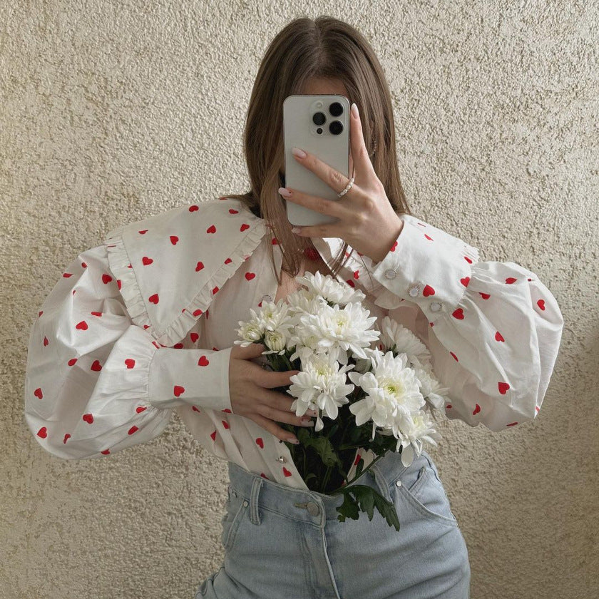 Damen Verspielte Bluse mit Rüschendetails und Herzmuster Drune