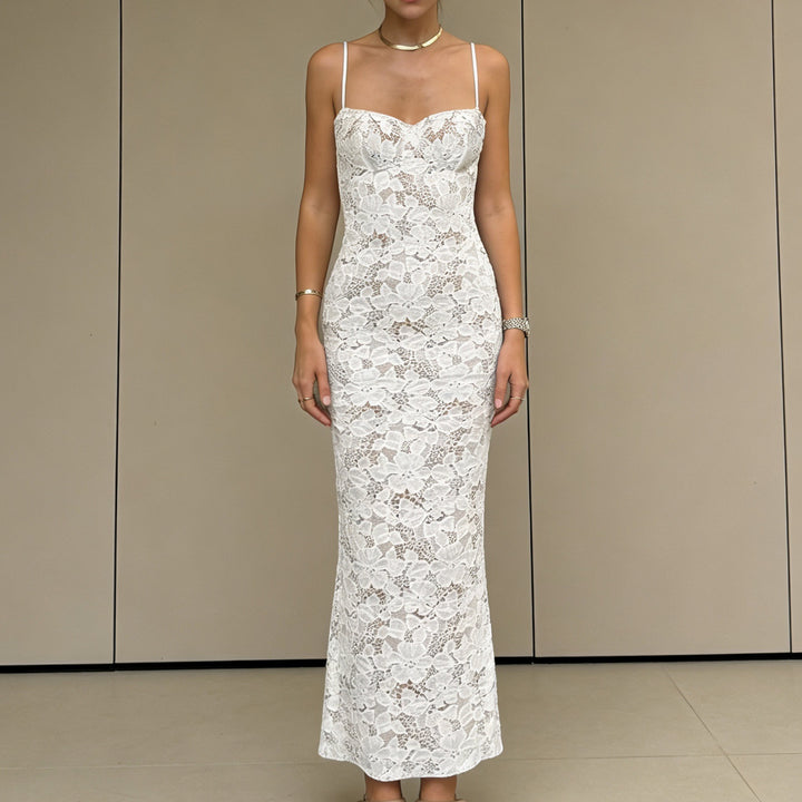 Damen Elegantes Spitzenabendkleid mit tailliertem Schnitt und raffinierten Details Drune