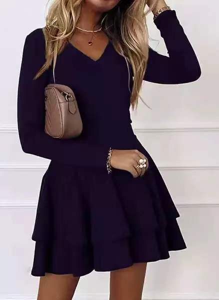Damen stilvolles Minikleid mit schwingendem Rock und V-Ausschnitt Drune