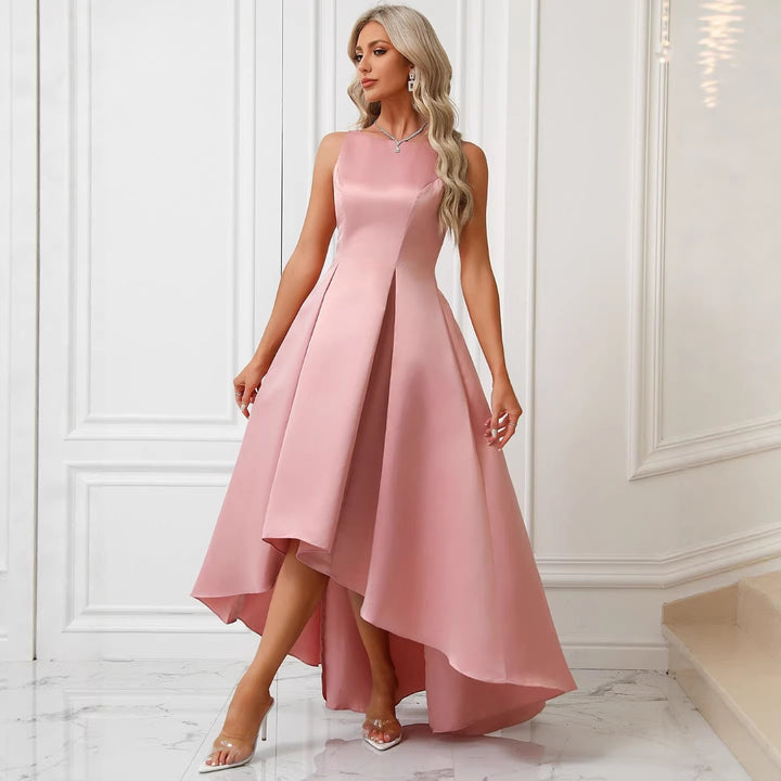 Damen Elegantes Abendkleid mit asymmetrischem Schnitt und raffinierten Falten Drune