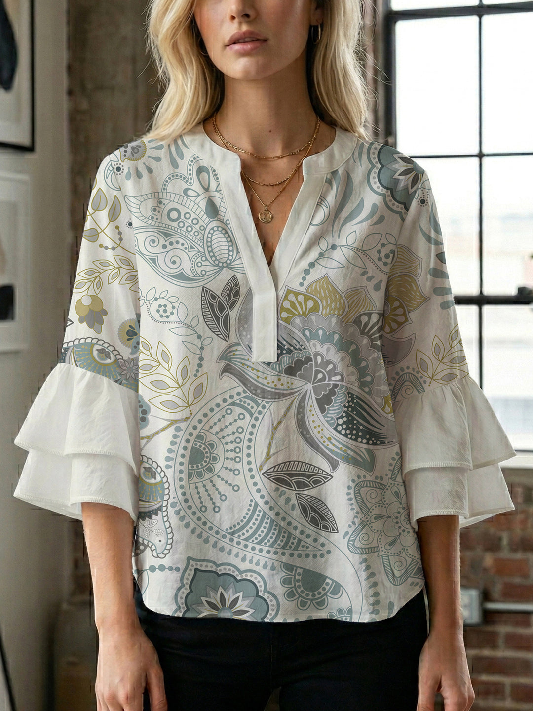 Damen Bluse mit voluminösen Rüschenärmeln und kreativem Floraldesign Drune