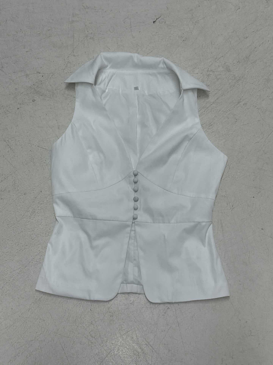 Damen elegant geschnittenes Wickeloberteil mit Knopfleiste und Kragen Drune