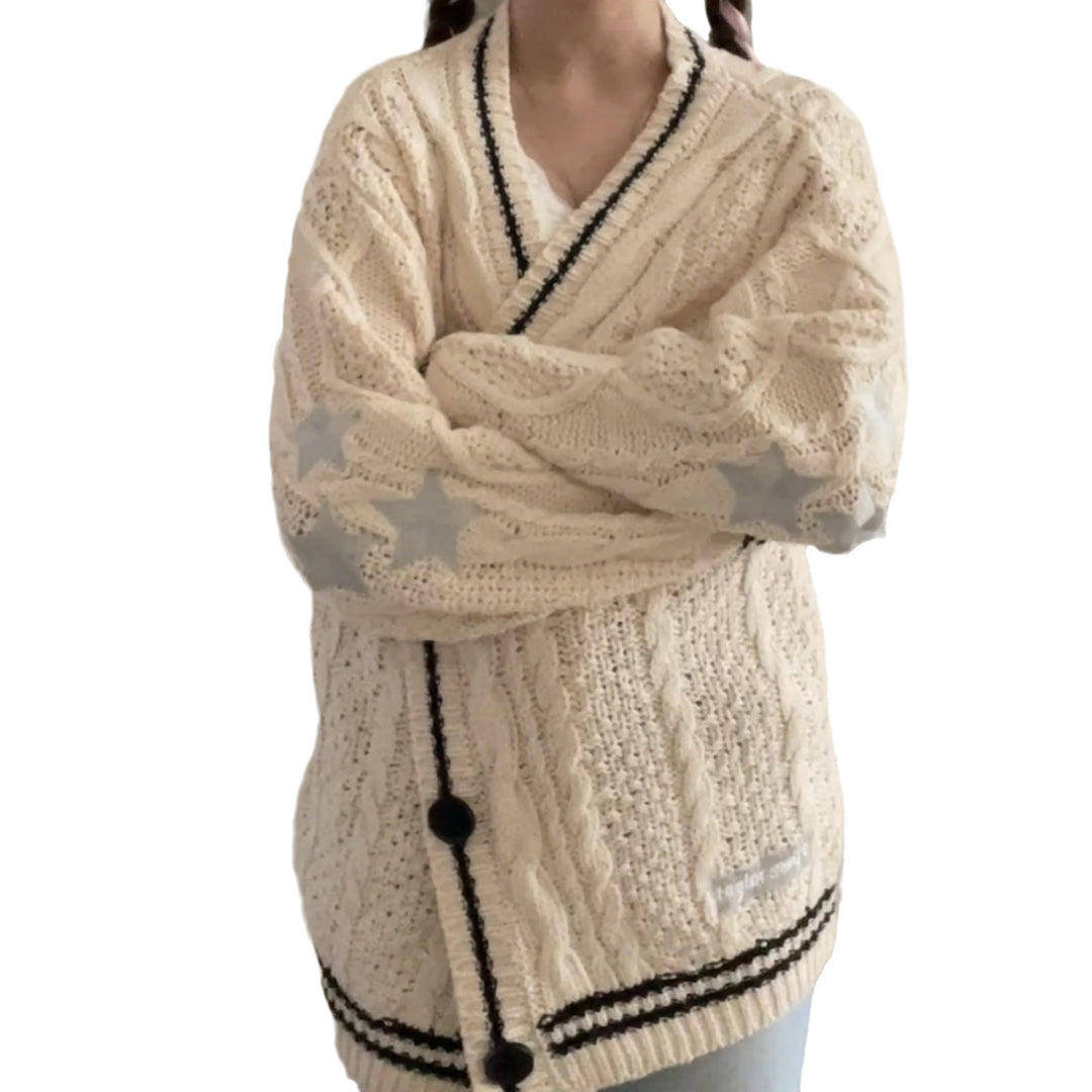 Damen Grobstrickjacke mit Sternen-Details und dekorativen Knöpfen Drune