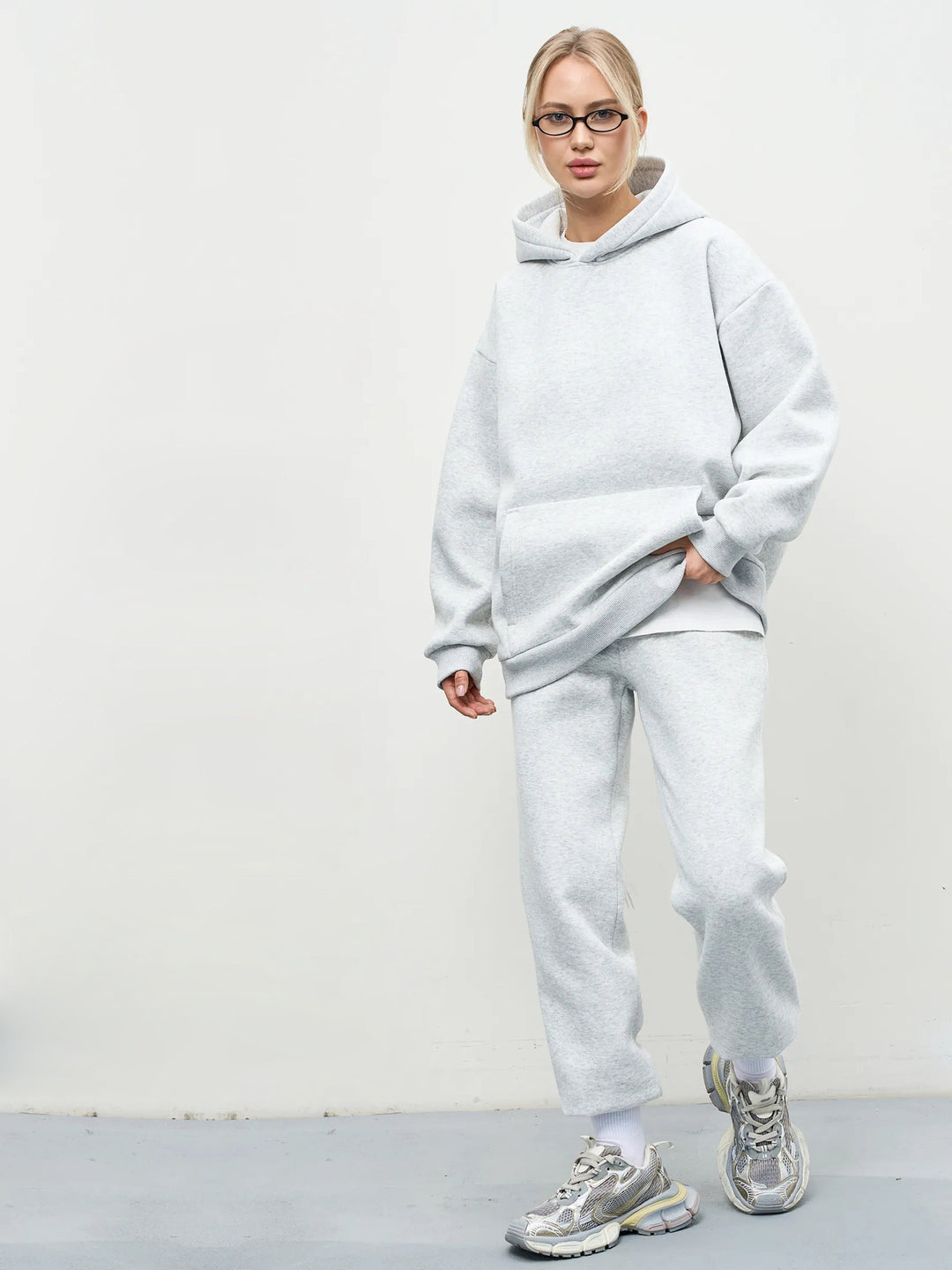 Damen gemütliches Sweat-Set mit Kapuze und weitem Schnitt Drune