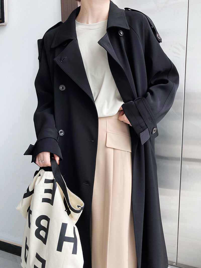 Drune | Lässiger, Britischer Stil Lockerer, mittellanger Trenchcoat